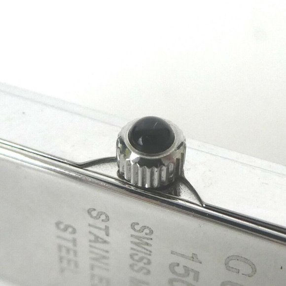 Authentic Gucci G-Frame Bracelet Watch - Picture 9 of 9